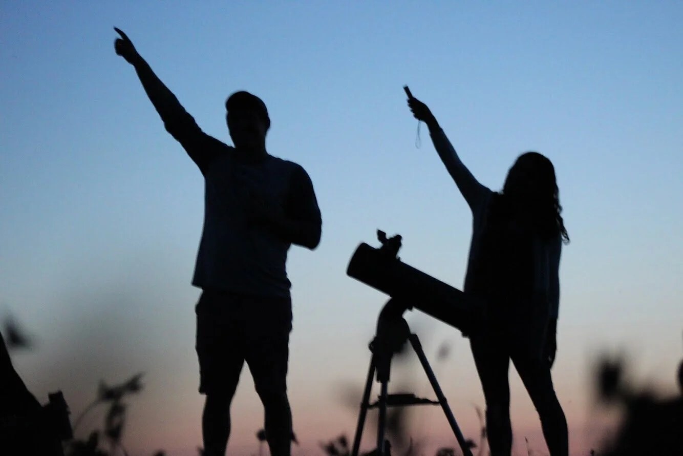 Astrowhit banner photo